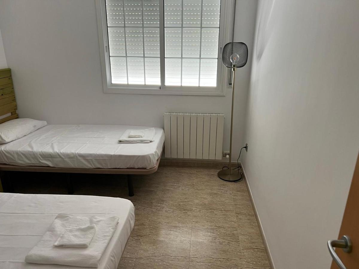 Villa Genis Калафел Екстериор снимка