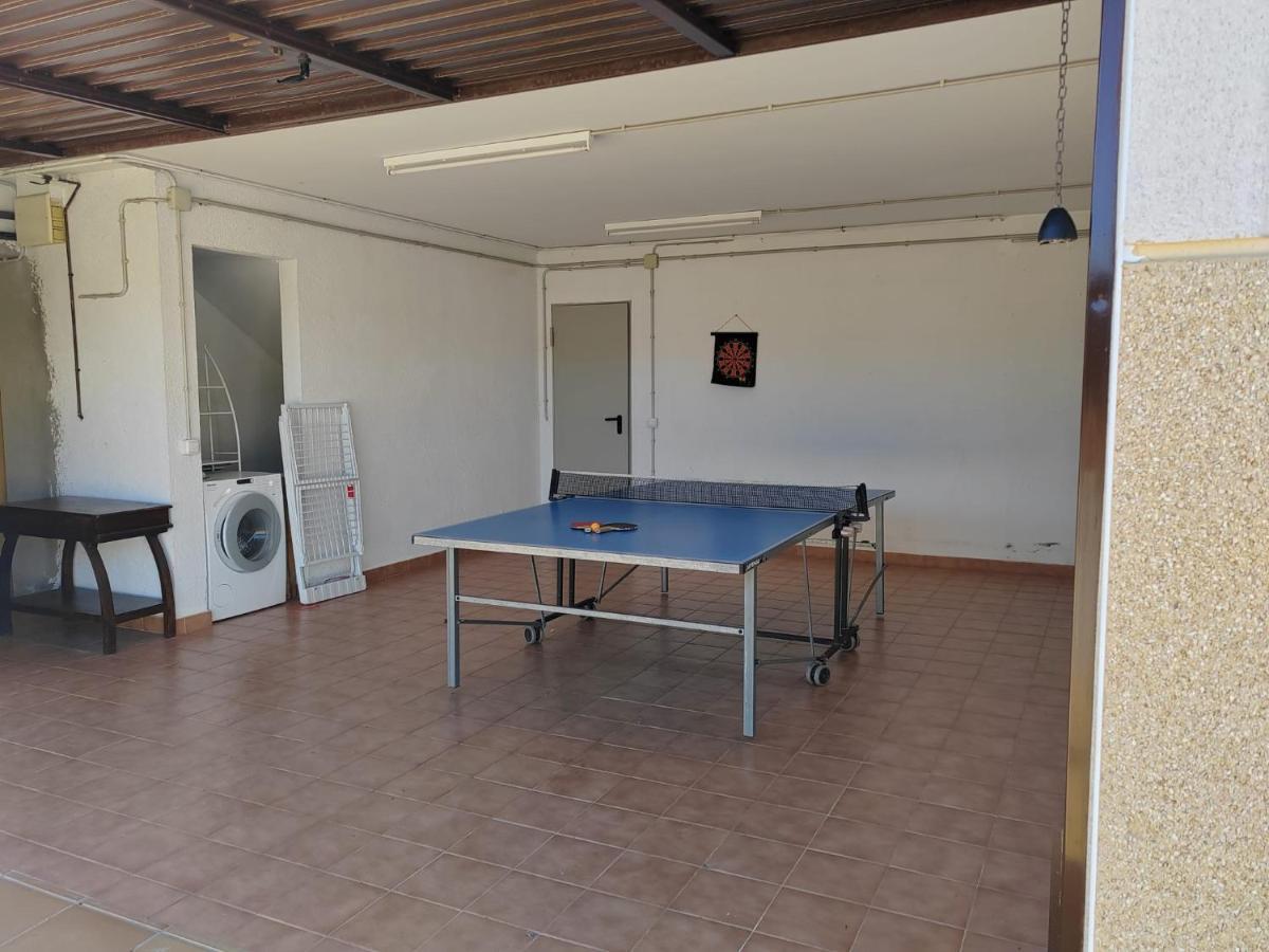 Villa Genis Калафел Екстериор снимка